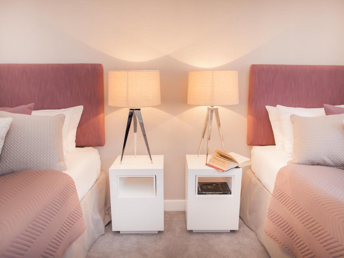 Henge House, Sarsen Apartment Bath Bagian luar foto